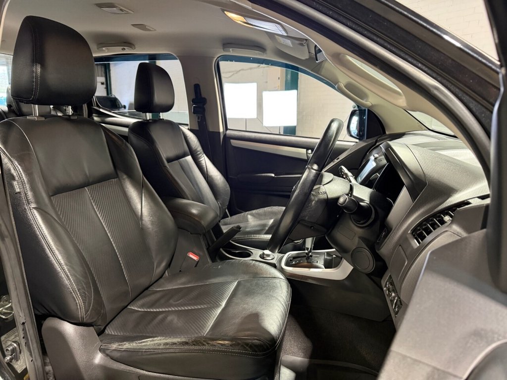 Used Isuzu D-Max 2017 for sale - 76724383: Photo 10