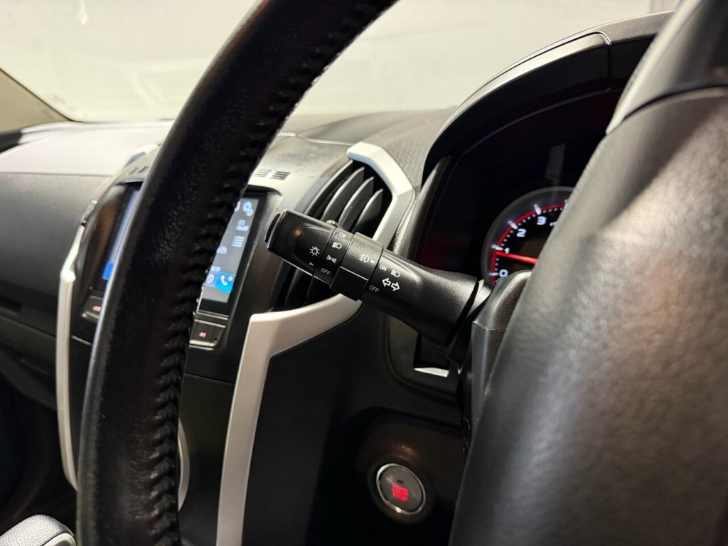 Used Isuzu D-Max 2017 for sale - 76724383: Photo 30