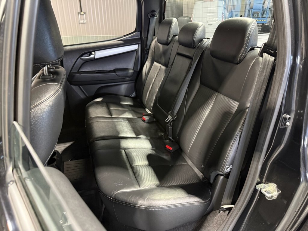Used Isuzu D-Max 2017 for sale - 76724383: Photo 9
