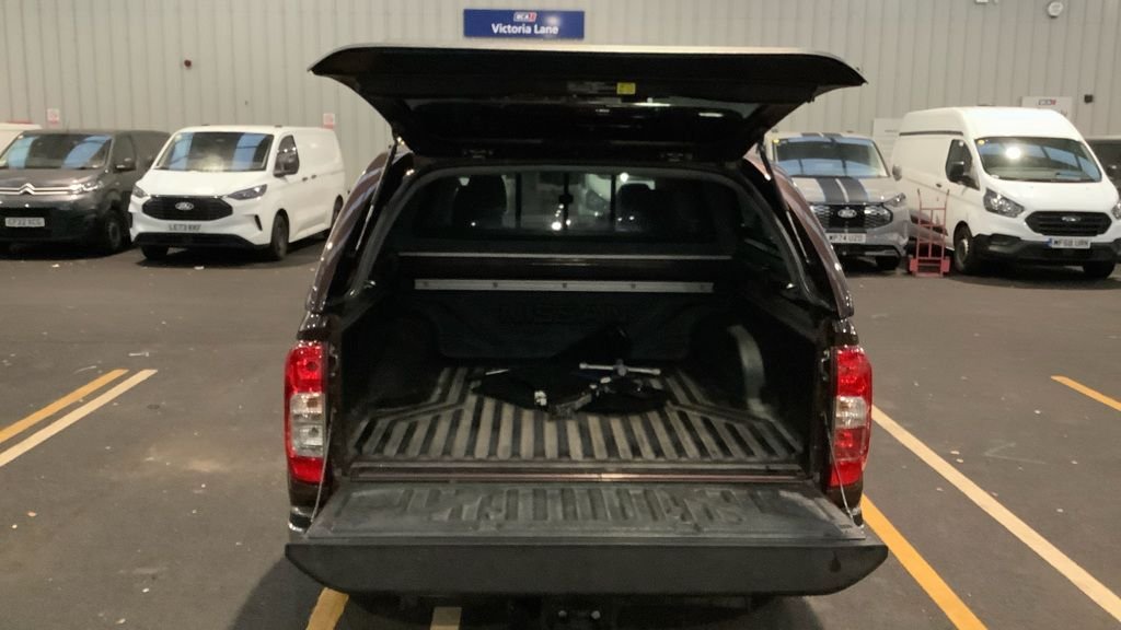 Used Nissan Navara 2016 for sale - 77384233: Photo 7