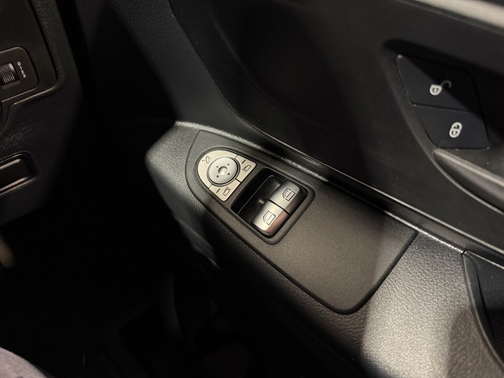 Used Mercedes-Benz Vito 2020 for sale - 76345344: Photo 31