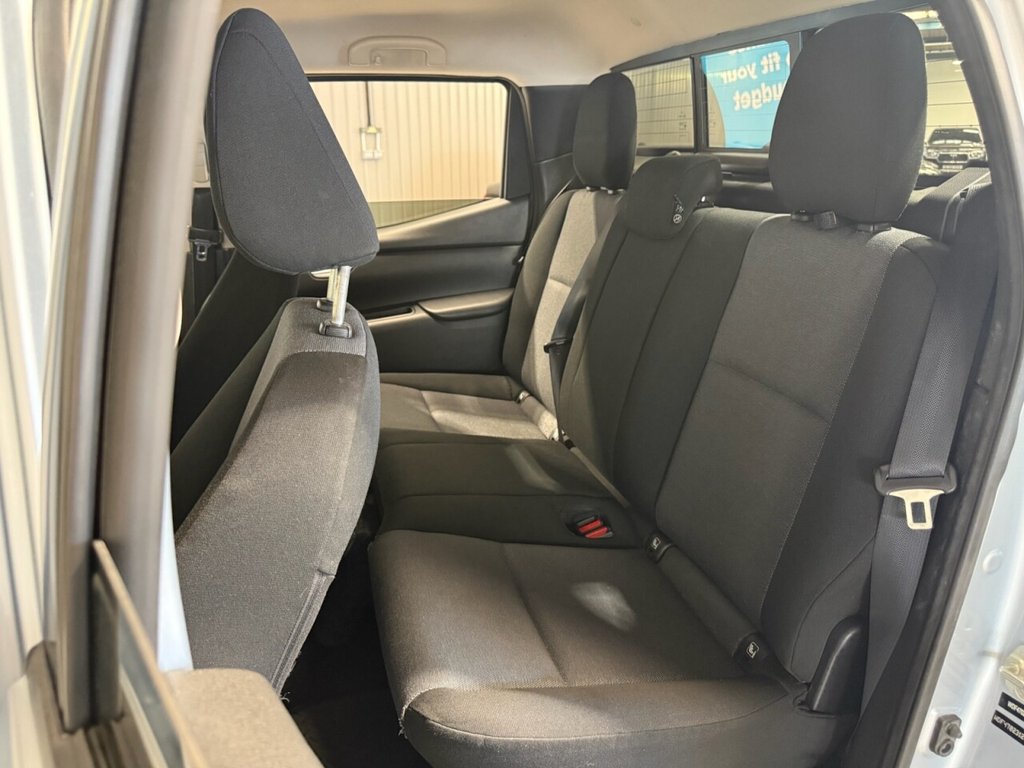 Used Mercedes-Benz X-Class 2019 for sale - 75974318: Photo 10