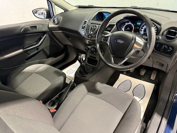 Used Ford Fiesta Van 2017 for sale - 75474097: Photo
