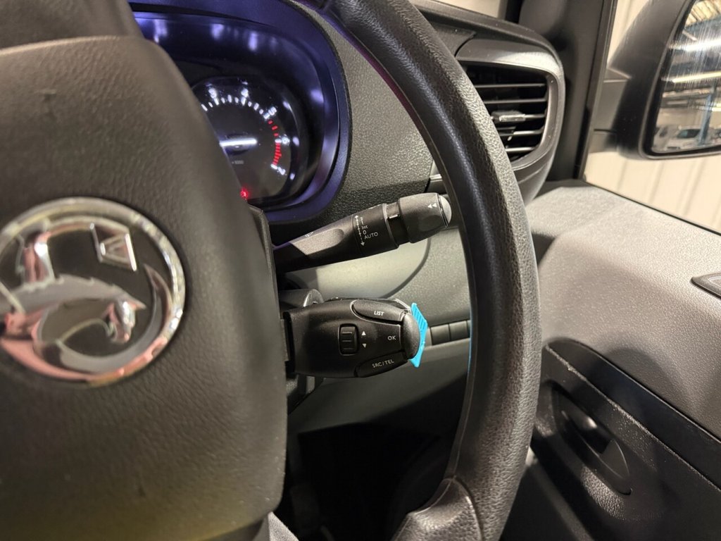 Used Vauxhall Vivaro 2022 for sale - 77642182: Photo 30