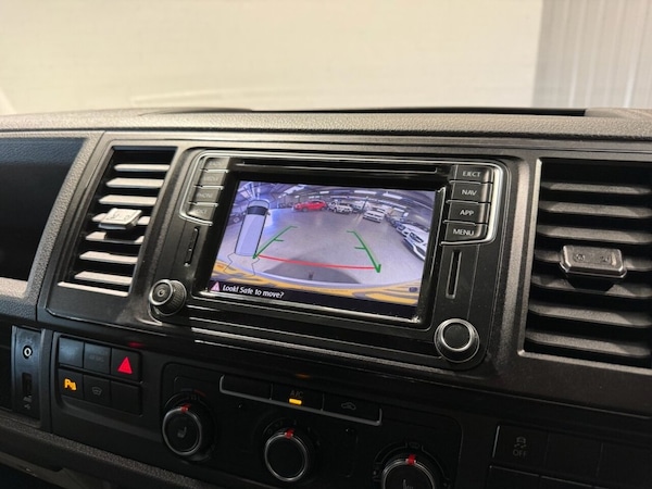 Used Volkswagen Transporter 2018 for sale - 76148183: Photo 21