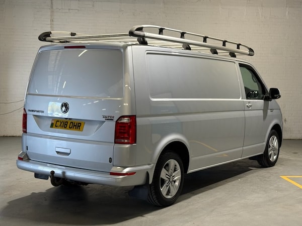 Used Volkswagen Transporter 2018 for sale - 76148183: Photo 32
