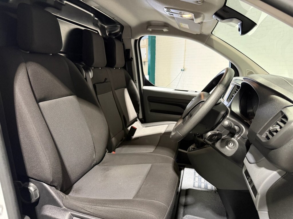 Used Vauxhall Vivaro 2023 for sale - 77748013: Photo 7