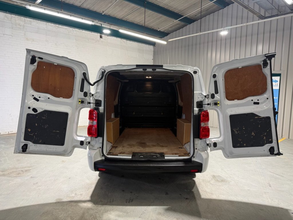 Used Vauxhall Vivaro 2023 for sale - 77748087: Photo 25