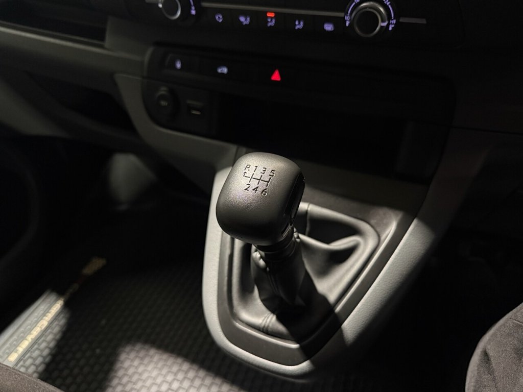 Used Vauxhall Vivaro 2023 for sale - 77748087: Photo 5