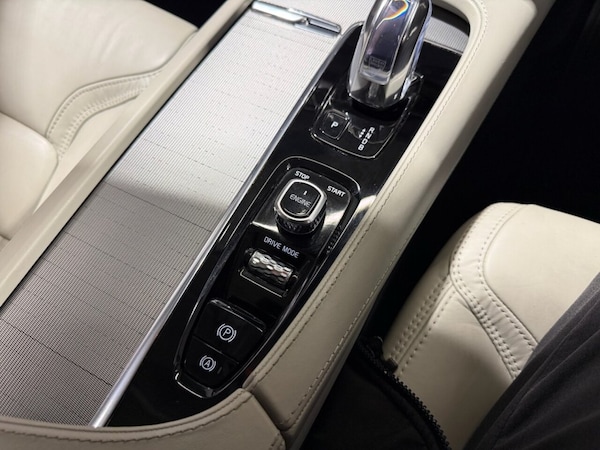 Used Volvo XC90 2017 for sale - 76210168: Photo 34