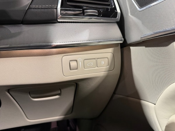 Used Volvo XC90 2017 for sale - 76210168: Photo 39