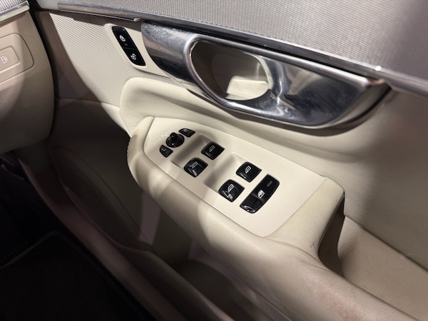 Used Volvo XC90 2017 for sale - 76210168: Photo 43