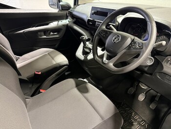 Used Vauxhall Combo 2021 for sale - 76546395: Photo