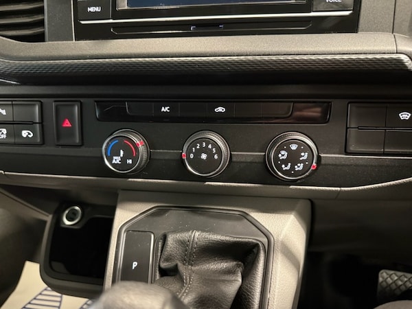 Used Volkswagen Transporter 2022 for sale - 74806719: Photo 18