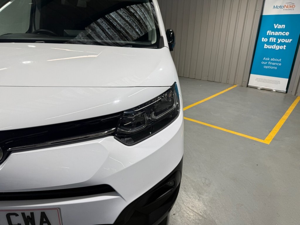 Used Toyota ProAce 2022 for sale - 76406948: Photo 11