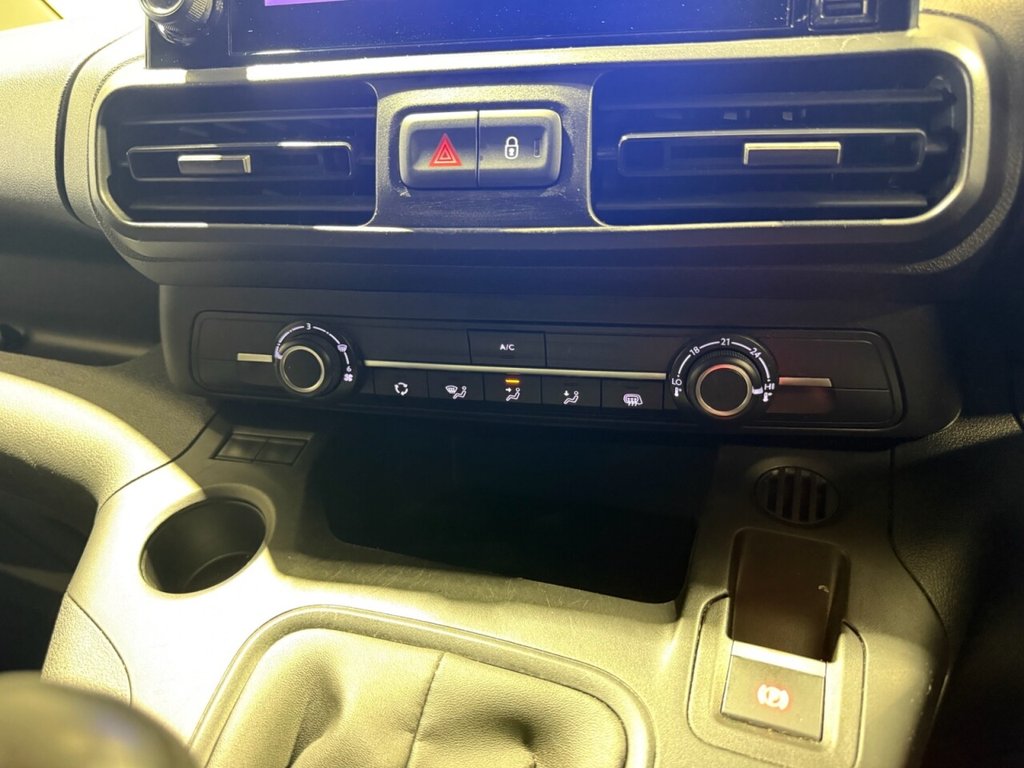 Used Toyota ProAce 2022 for sale - 76406948: Photo 17