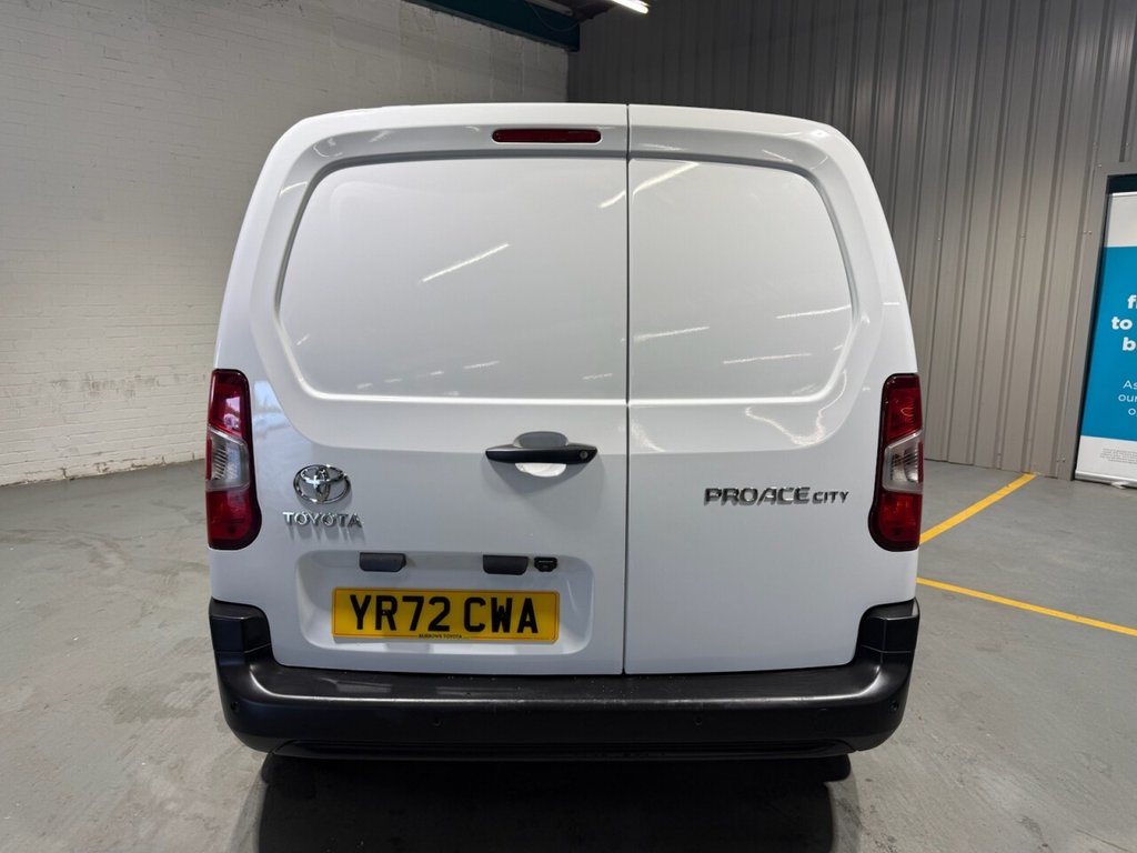 Used Toyota ProAce 2022 for sale - 76406948: Photo 33