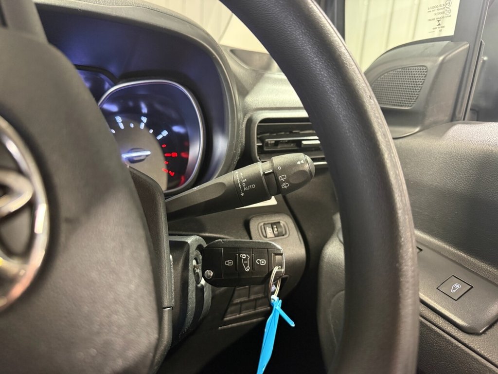 Used Toyota ProAce 2022 for sale - 76406948: Photo 40