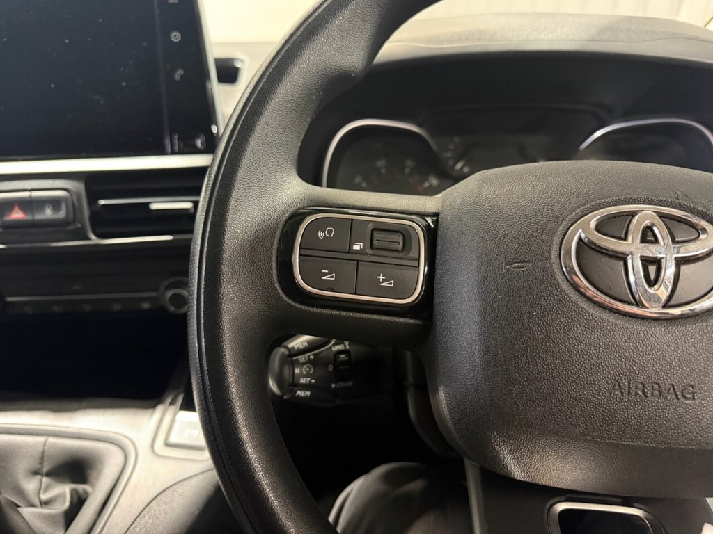 Used Toyota ProAce 2022 for sale - 76406948: Photo 41