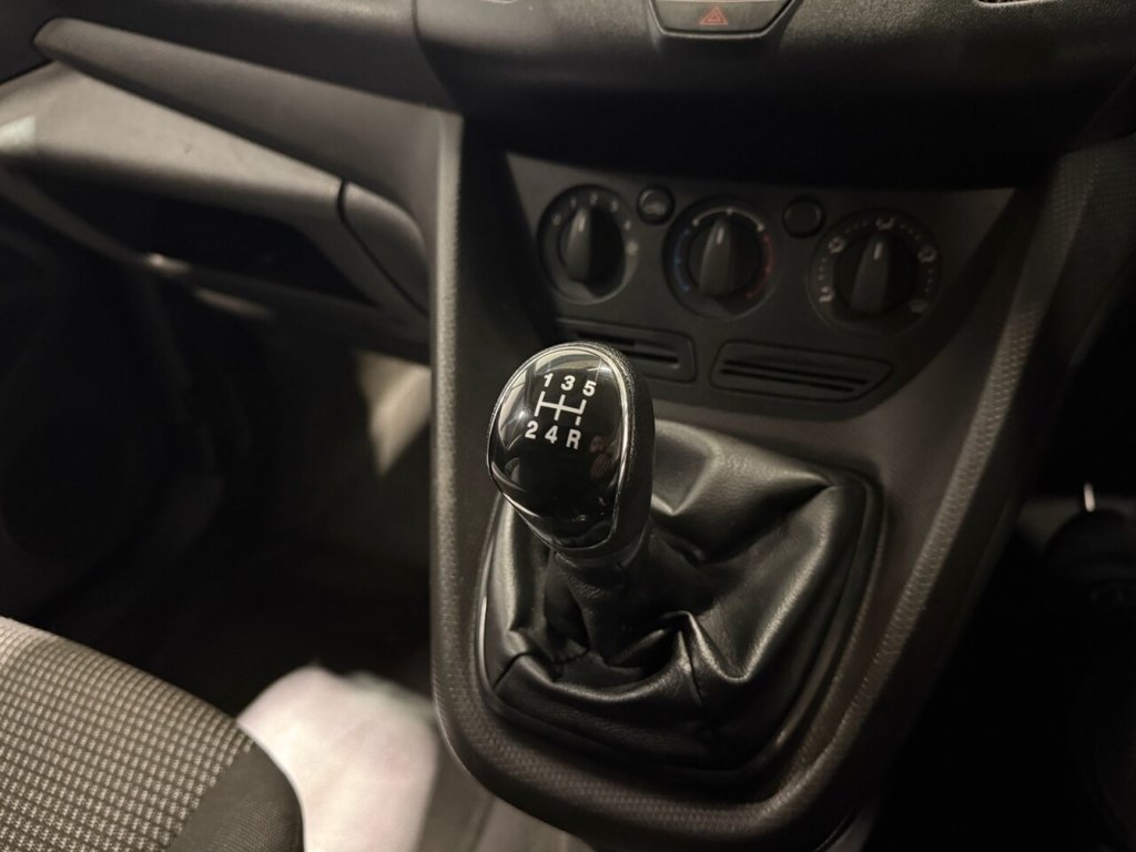 Used Ford Transit Connect 2016 for sale - 76934499: Photo 22