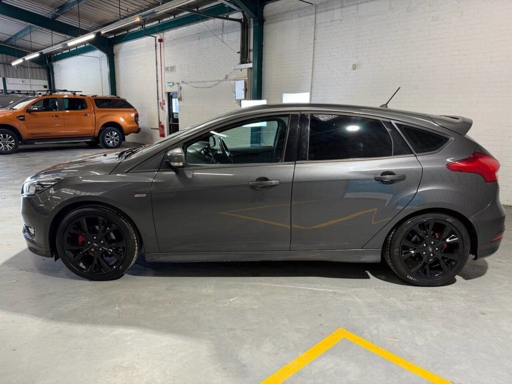 Used Ford Focus 2017 for sale - 76520821: Photo 16