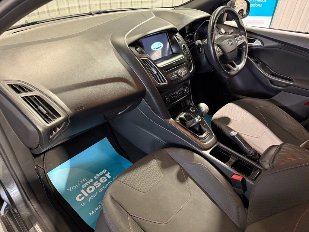 Used Ford Focus 2017 for sale - 76520821: Photo 6