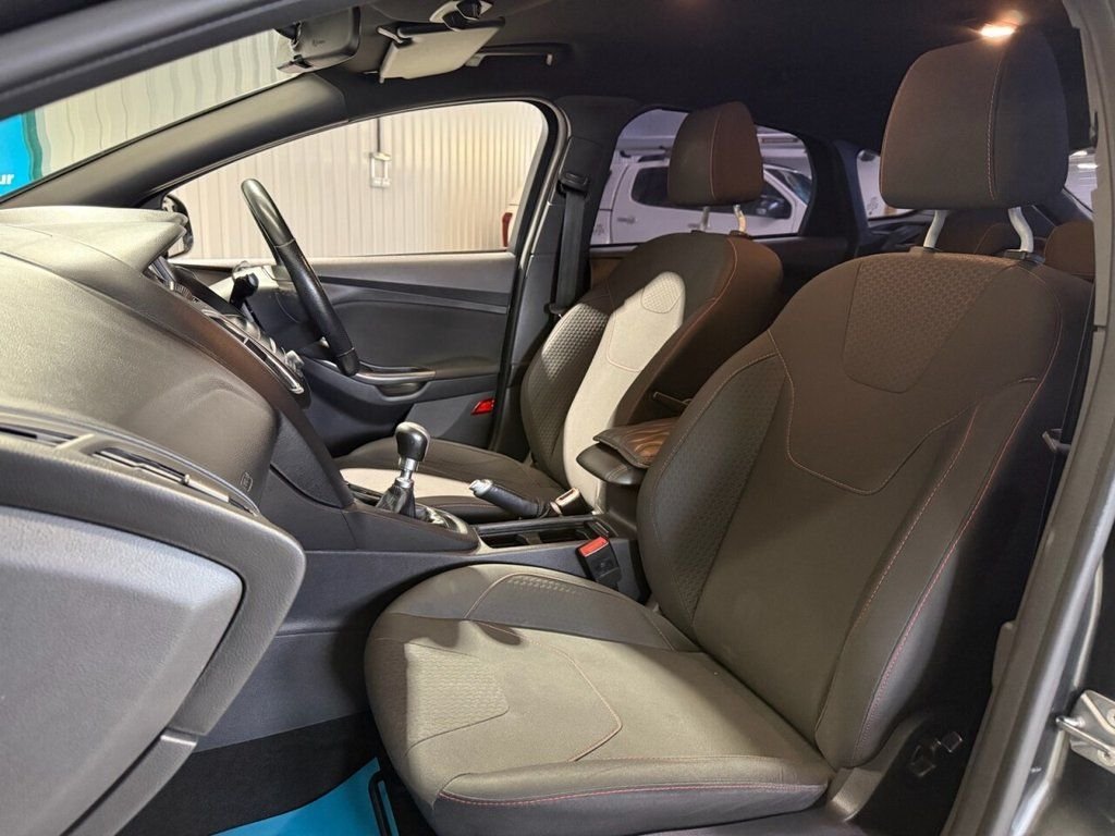 Used Ford Focus 2017 for sale - 76520821: Photo 8