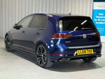 Used Volkswagen Golf 2019 for sale - 74765623: Photo