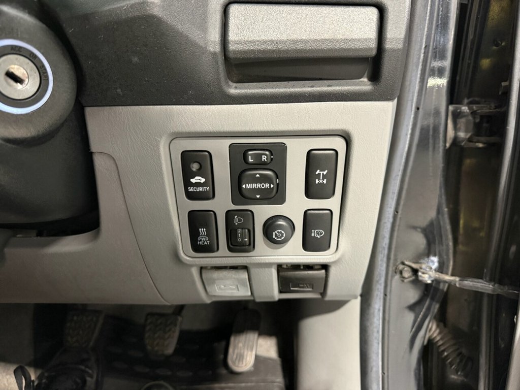 Used Toyota Hilux 2010 for sale - 76345410: Photo 26