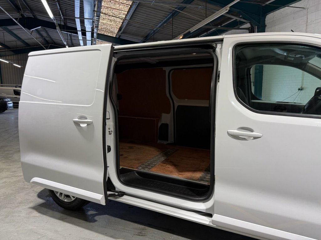 Used Vauxhall Vivaro 2022 for sale - 77748266: Photo 21