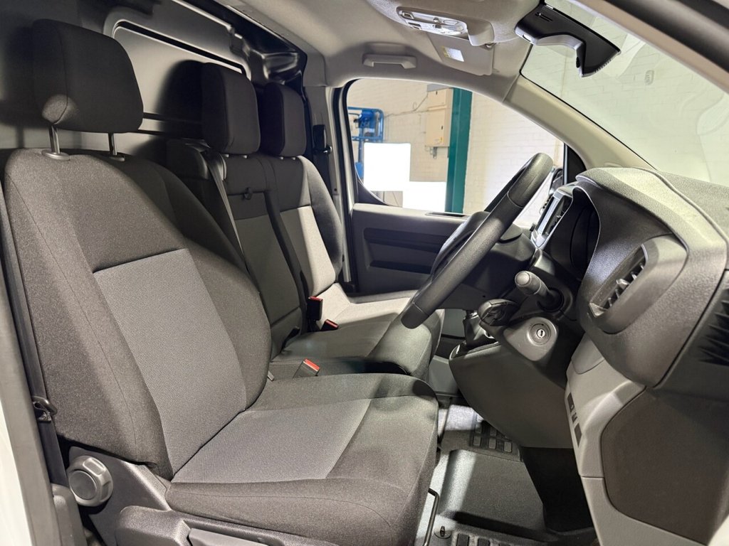 Used Vauxhall Vivaro 2022 for sale - 77748266: Photo 7