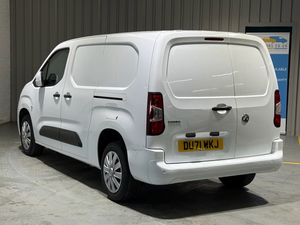 Used Vauxhall Combo 2021 for sale - 76768521: Photo 2