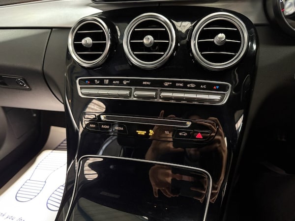 Used Mercedes-Benz C Class 2018 for sale - 74867058: Photo 33