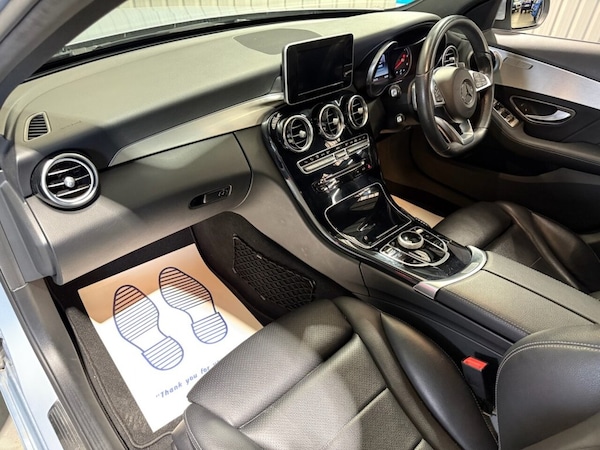Used Mercedes-Benz C Class 2018 for sale - 74867058: Photo 4