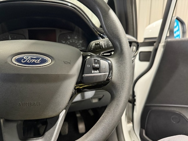 Used Ford Fiesta Van 2020 for sale - 75158907: Photo 25