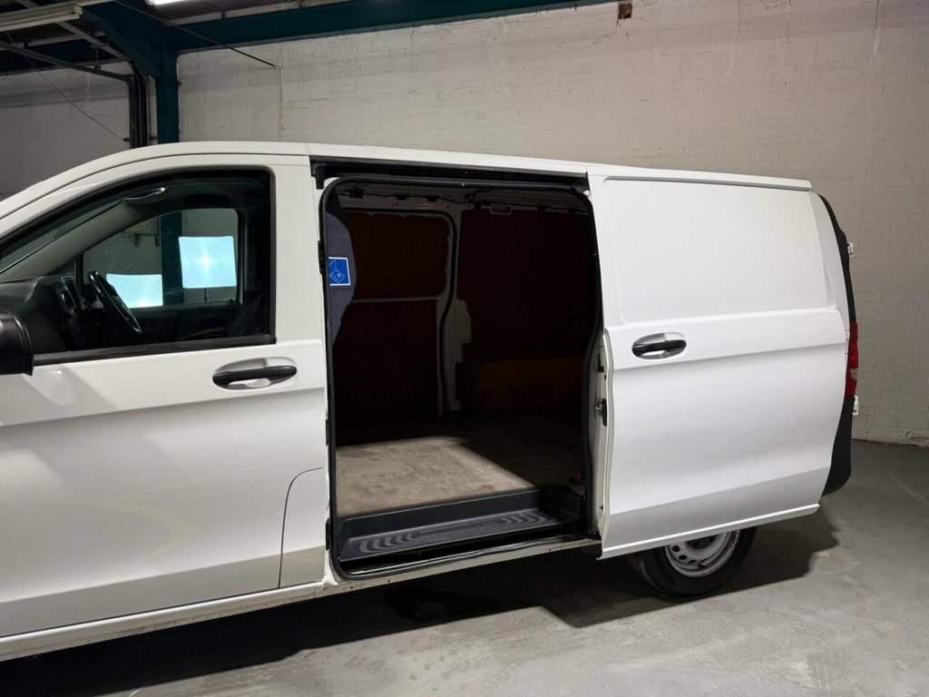 Used Mercedes-Benz Vito 2021 for sale - 76986317: Photo 15