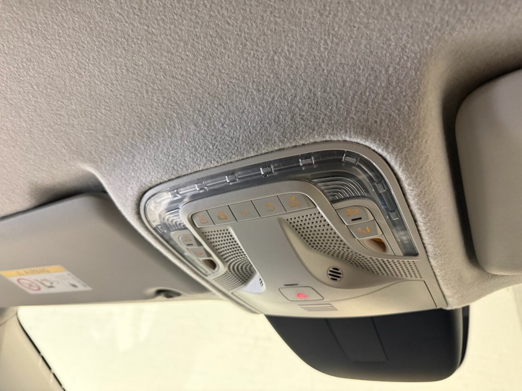 Used Mercedes-Benz Vito 2021 for sale - 76986317: Photo 25