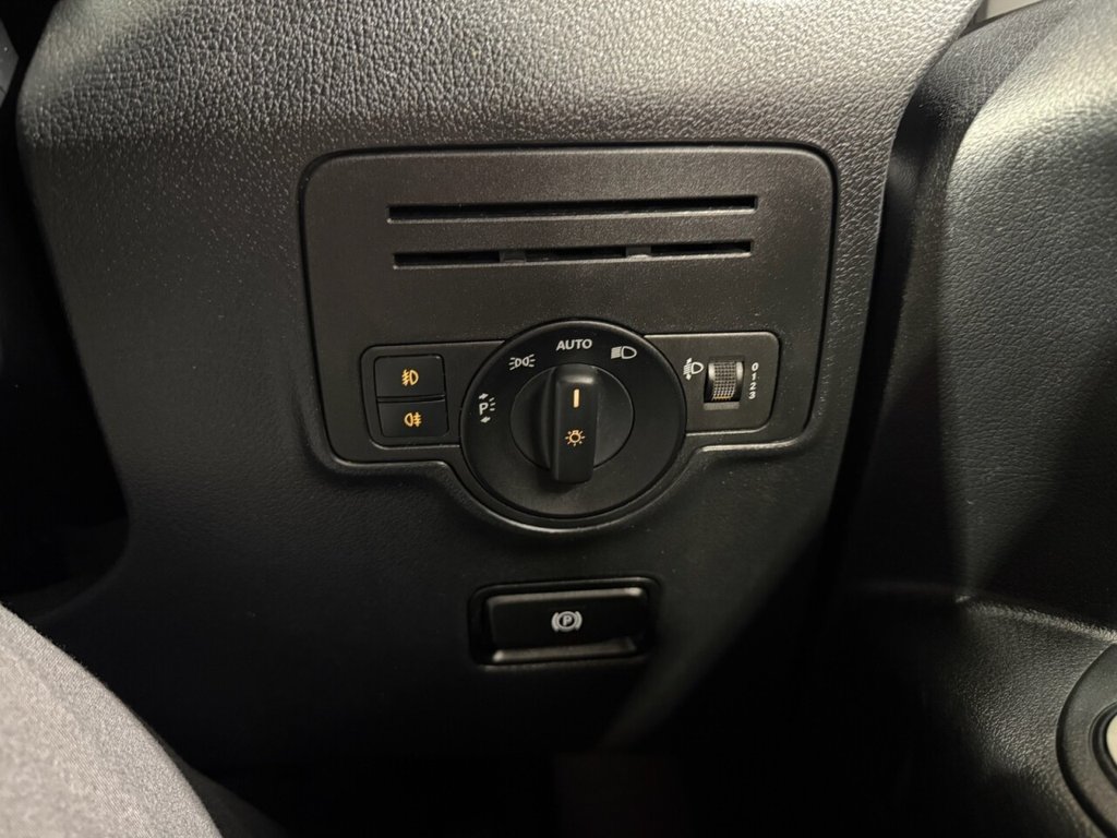 Used Mercedes-Benz Vito 2021 for sale - 76986317: Photo 34