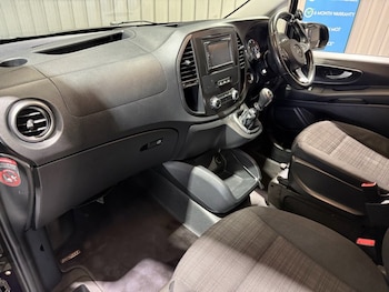 Used Mercedes-Benz Vito 2018 for sale - 77212946: Photo