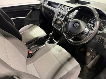 Used Volkswagen Caddy 2018 for sale - 76345124: Photo