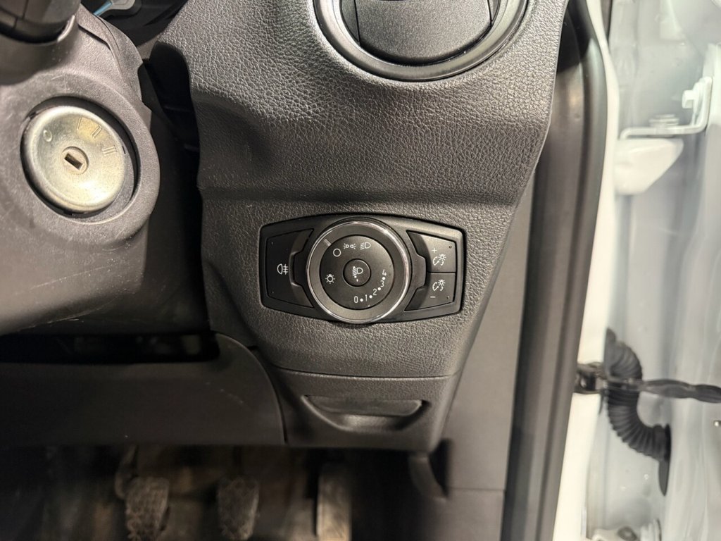 Used Ford Transit Courier 2023 for sale - 77593955: Photo 26