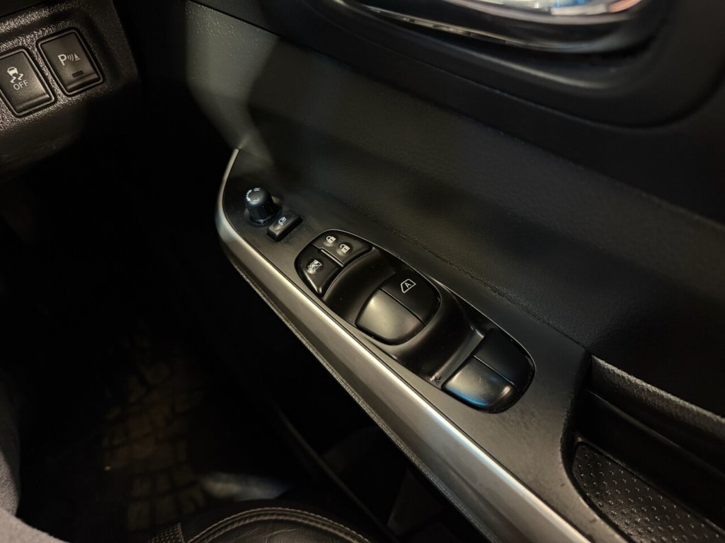 Used Nissan Navara 2016 for sale - 78002752: Photo 34