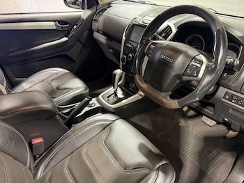 Used Isuzu D-Max 2021 for sale - 77780234: Photo