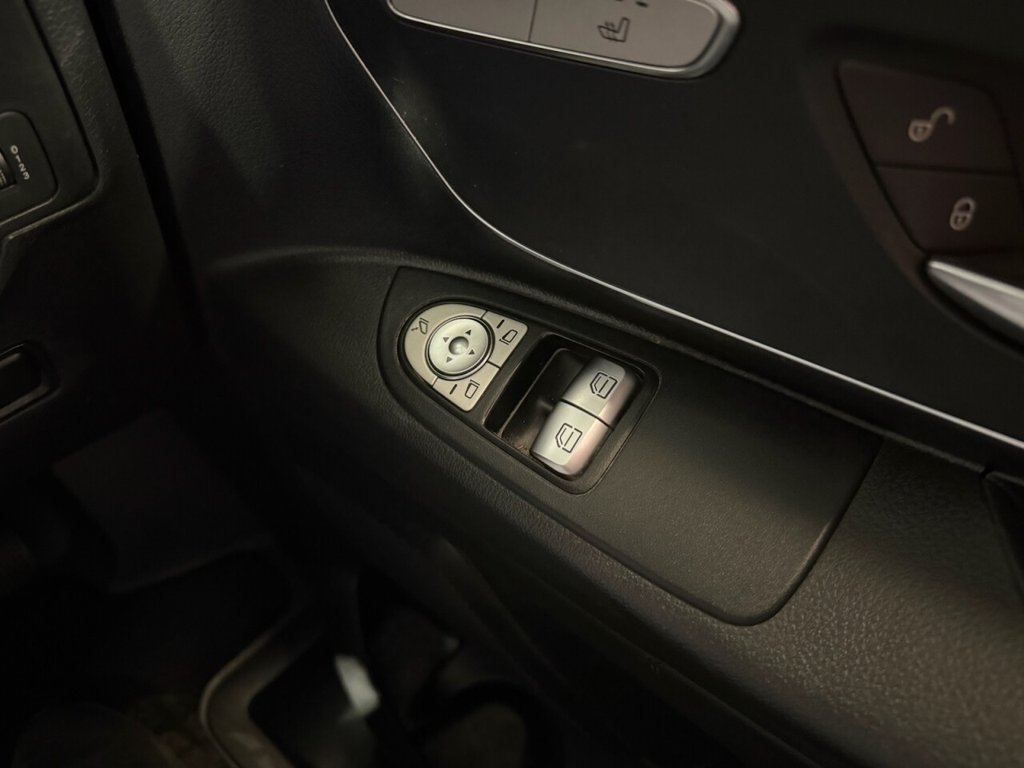 Used Mercedes-Benz Vito 2023 for sale - 77936498: Photo 33