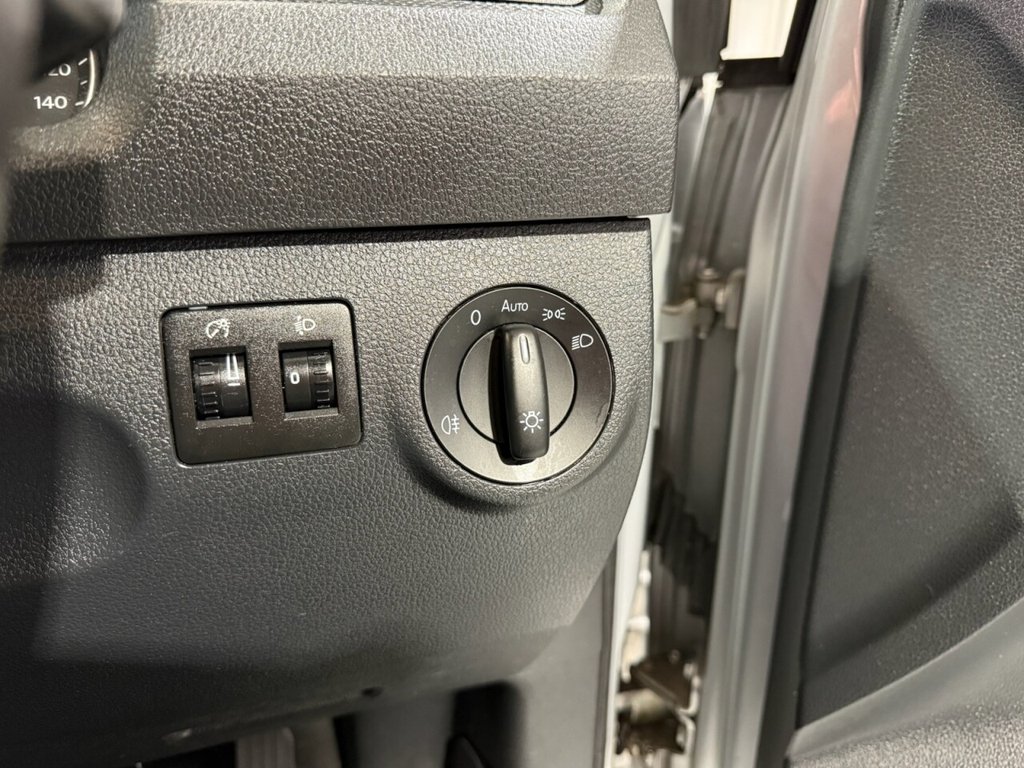 Used Volkswagen Caddy Maxi 2019 for sale - 76698294: Photo 31