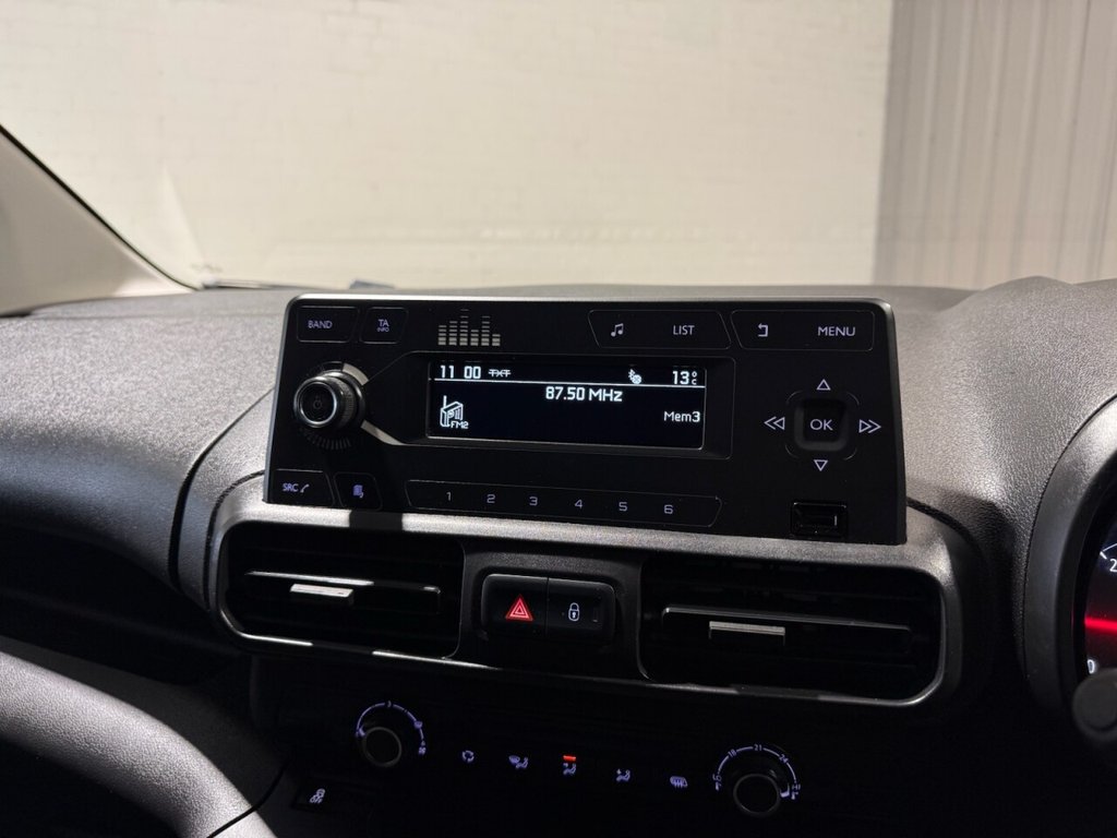 Used Vauxhall Combo 2019 for sale - 76439114: Photo 11