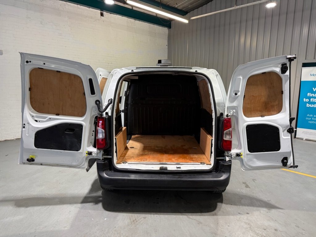 Used Vauxhall Combo 2019 for sale - 76439114: Photo 16