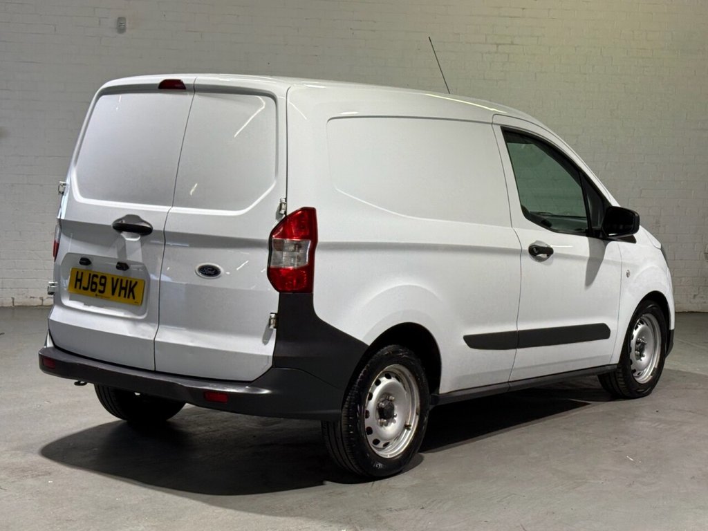 Used Ford Transit Courier 2019 for sale - 76617337: Photo 30