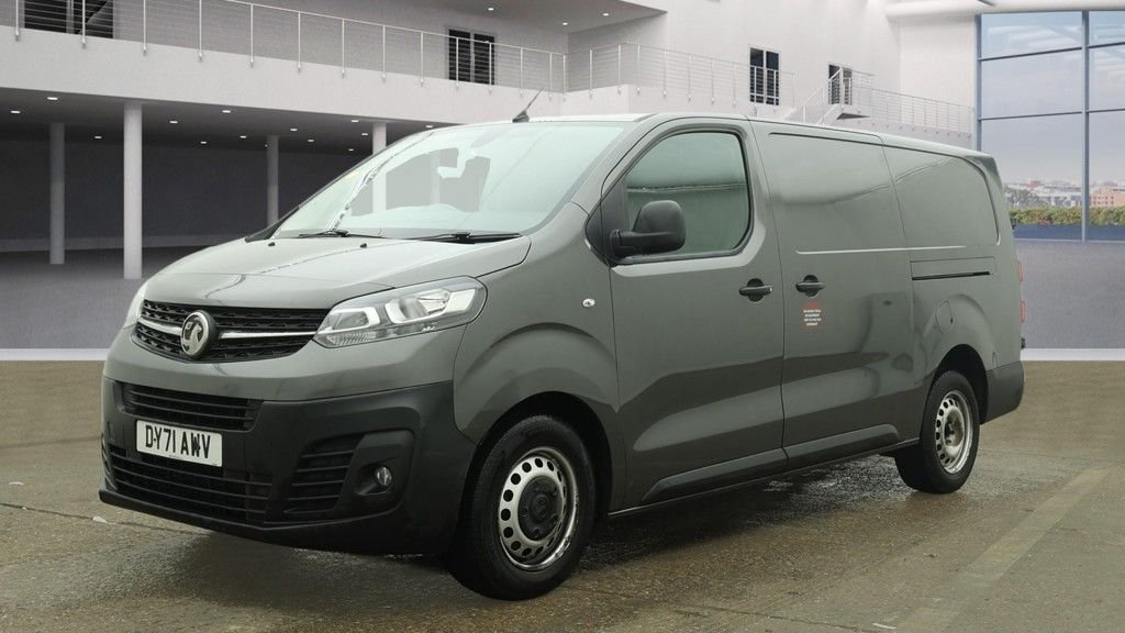 Used Vauxhall Vivaro 2022 for sale - 77188232: Photo 2