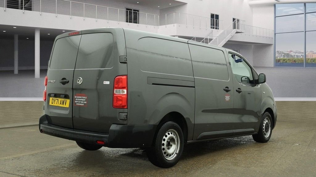 Used Vauxhall Vivaro 2022 for sale - 77188232: Photo 4